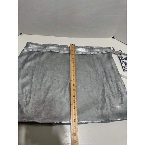 Future Collective with Kahlana sequin a-line mini skirt Plus Size 1X NWT - Picture 3 of 4